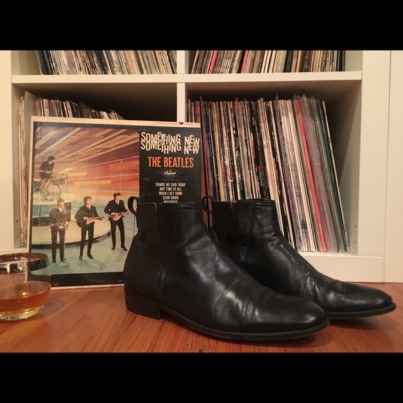 bally mens chelsea boots